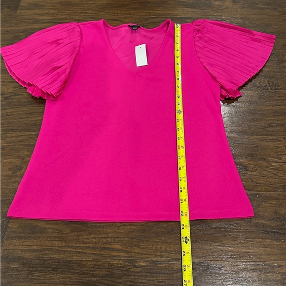 Ann Taylor Women's Pink V-Neck Shirt Sleeve Top Size S - Picture 7 of 7